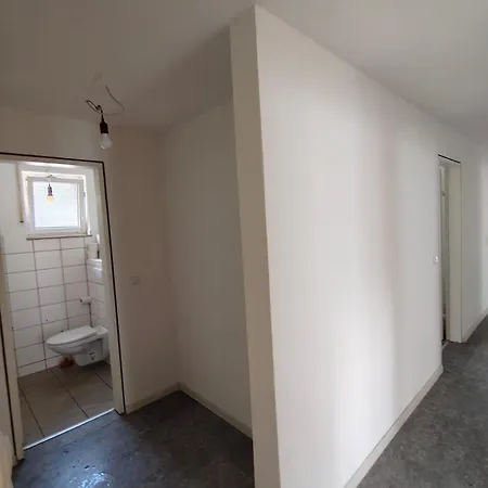 Mobilierte Monteuerswohnungen Mit 7 Betten Stuttgart, Böblingen, Reutlingen, Waldenbuch - Tübinger * Steinenbronn