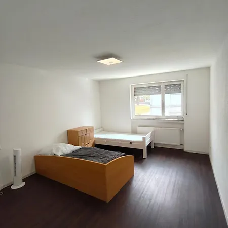 Mobilierte Monteuerswohnungen Mit 7 Betten Stuttgart, Böblingen, Reutlingen, Waldenbuch - Tübinger *